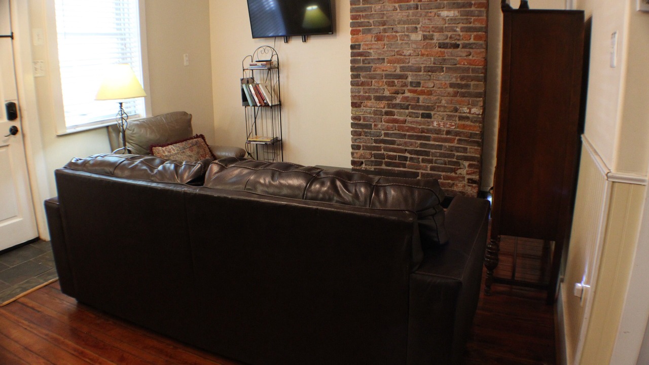 Photo of Livingroom in Fells Point