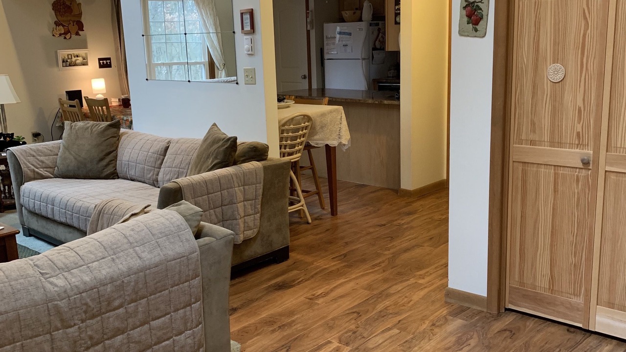 Photo of Bedroom in Albrightsville