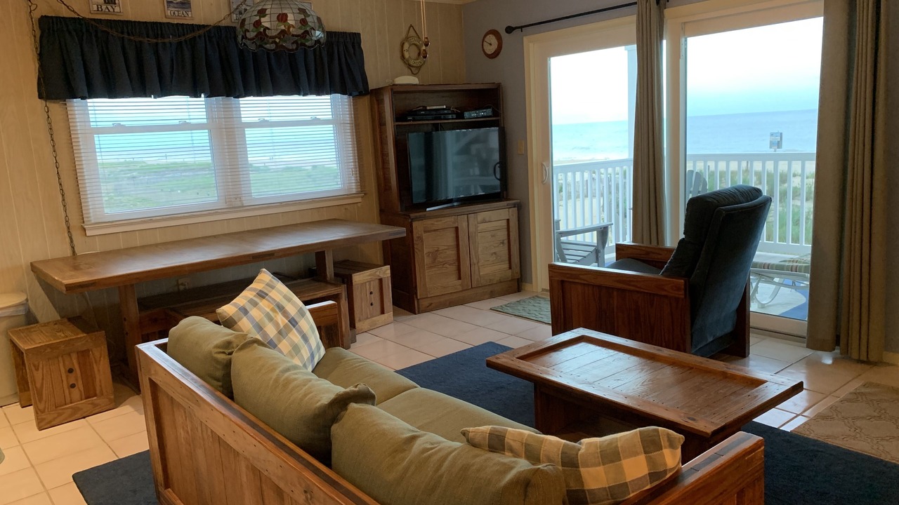 Photo of Livingroom in North Ocean City