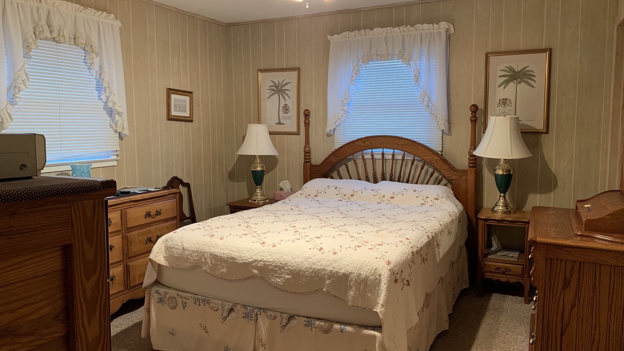 Photo of Bedroom in North Ocean City