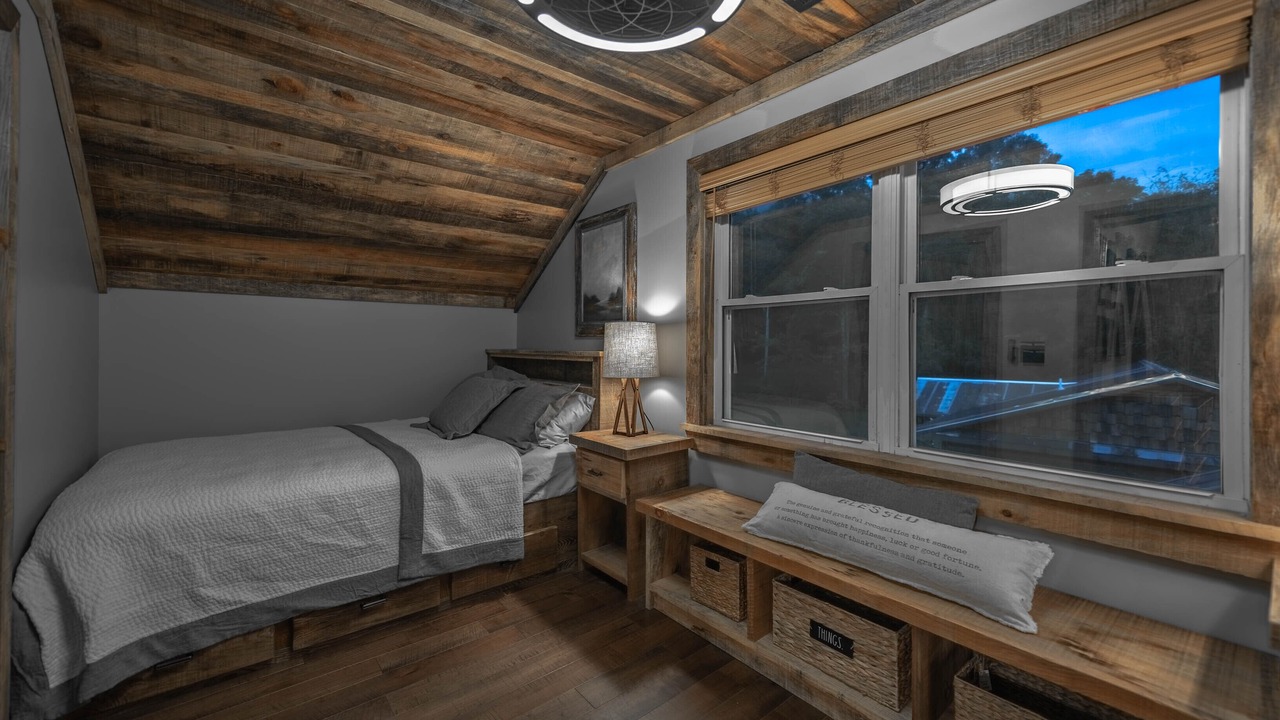 Photo of Bedroom in Mineral Bluff