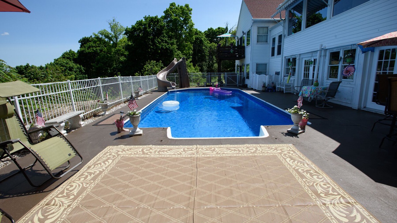 Photo of Outdoor in Town of Lloyd