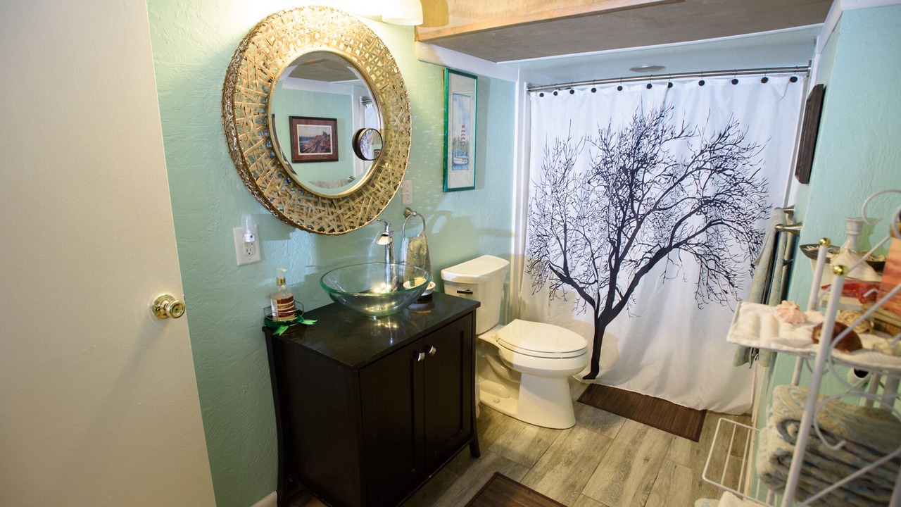 Photo of Bathroom in Town of Lloyd