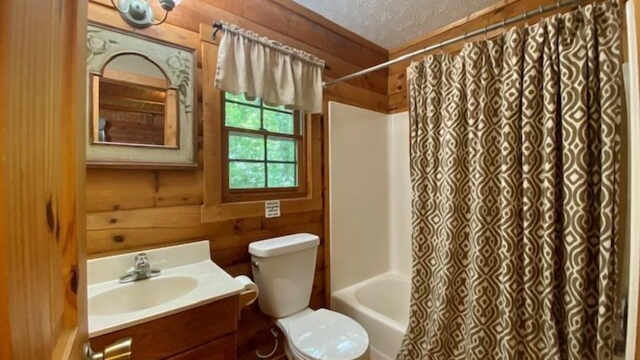 Photo of Bathroom in South Bloomingville