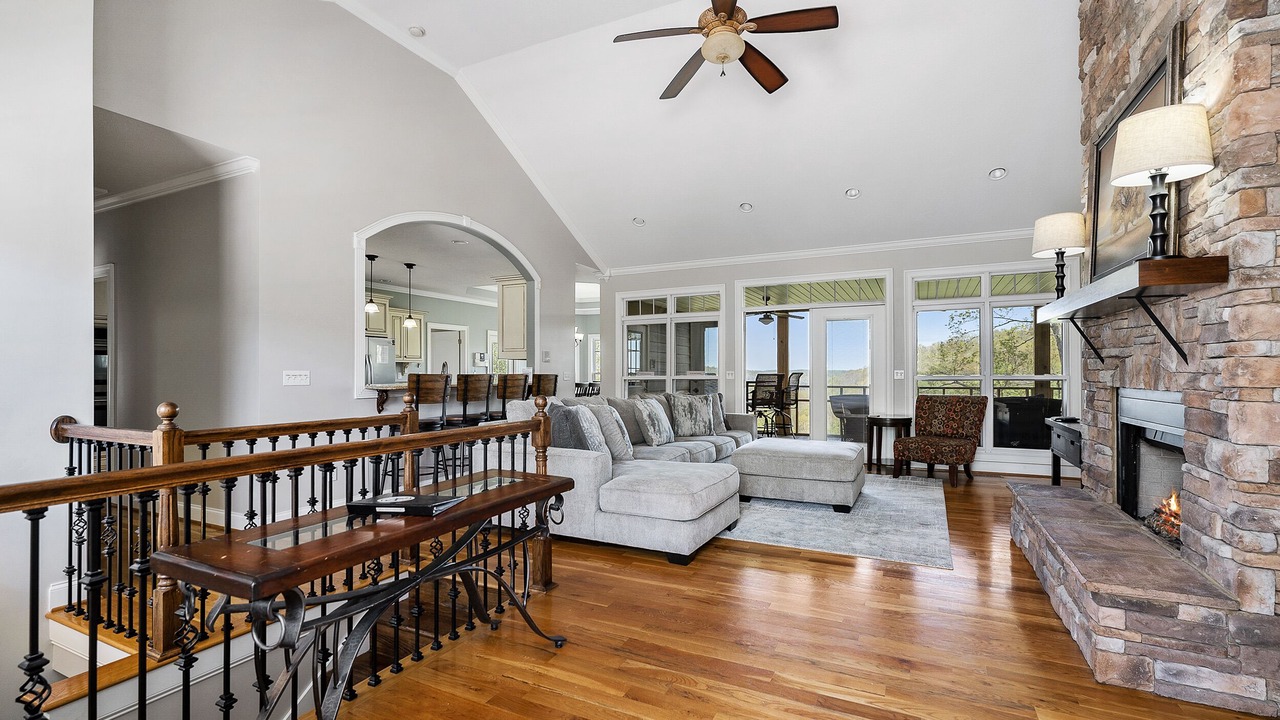 Photo of Livingroom in Smithville