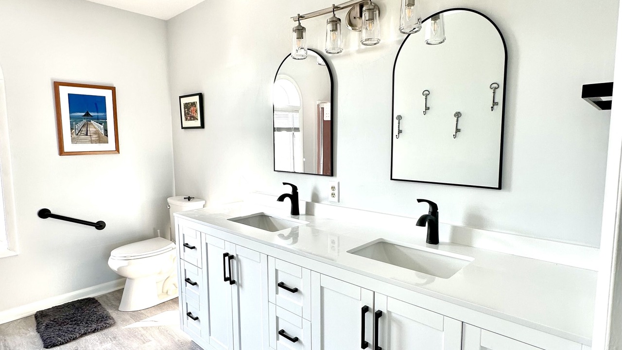 Photo of Bathroom in Broadkill Beach