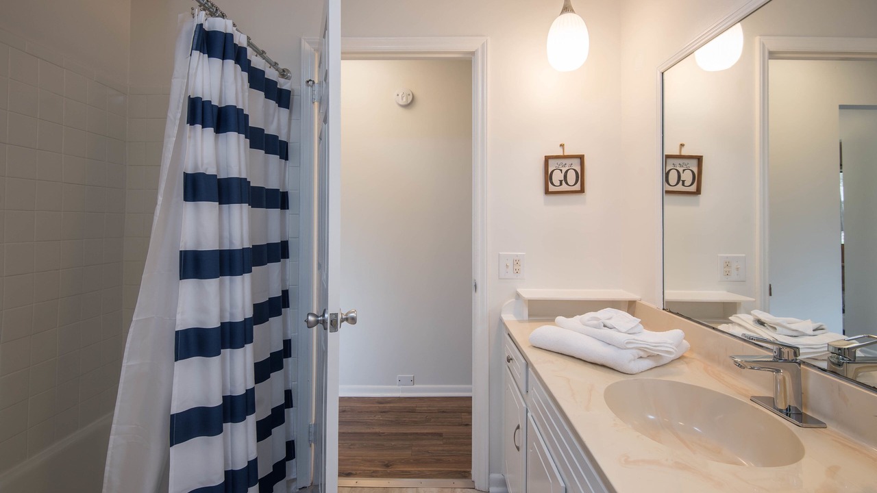 Photo of Bathroom in Hendersonville