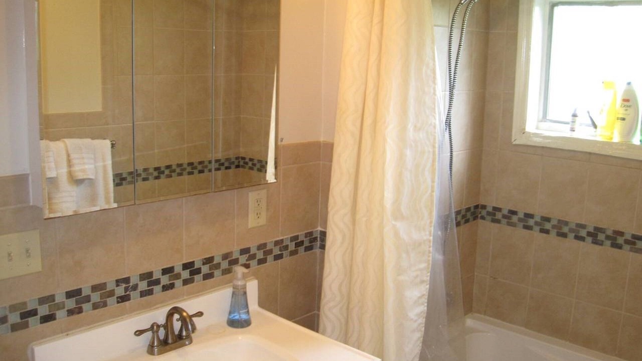 Photo of Bathroom in The Waterfront