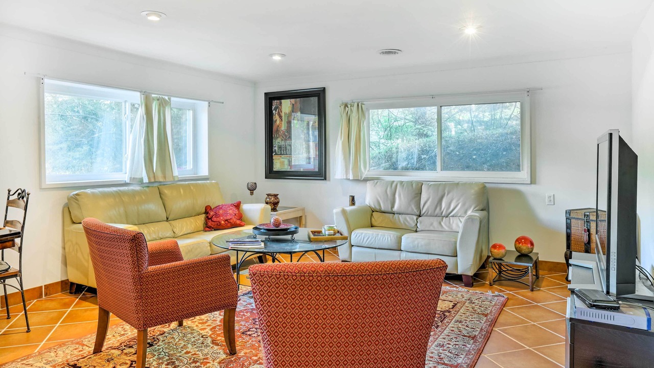 Photo of Livingroom in Silverton