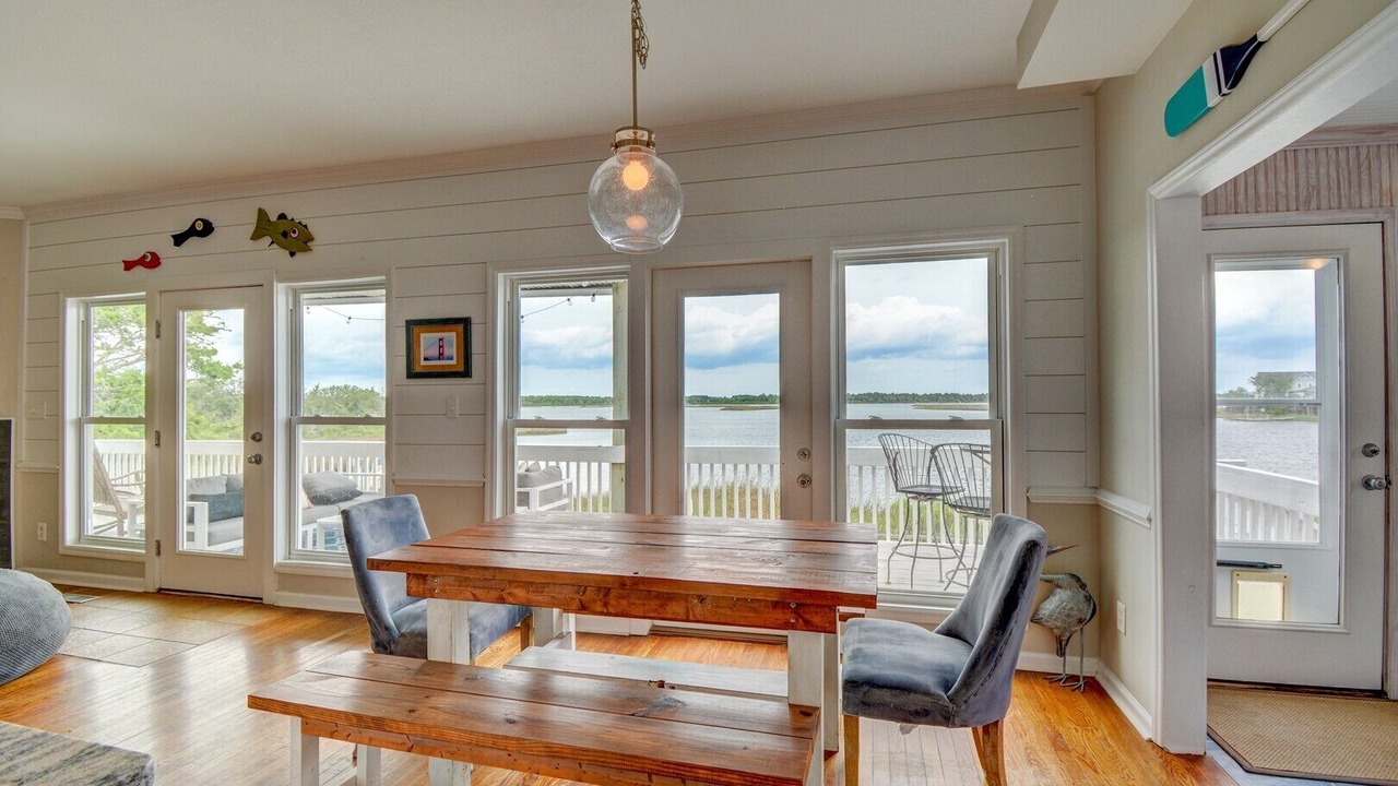 Photo of Livingroom in Ocean City Beach