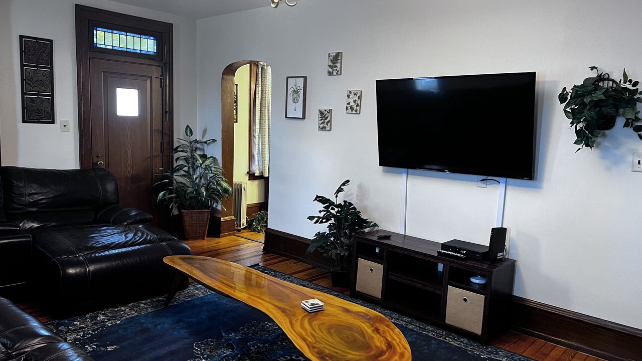Photo of Livingroom in Palmyra