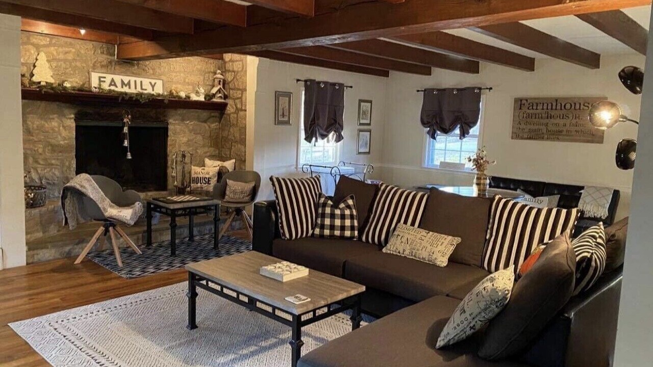 Photo of Livingroom in Sinking Spring