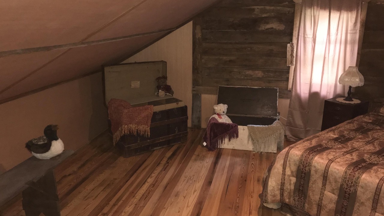 Photo of Bedroom in Seven Springs