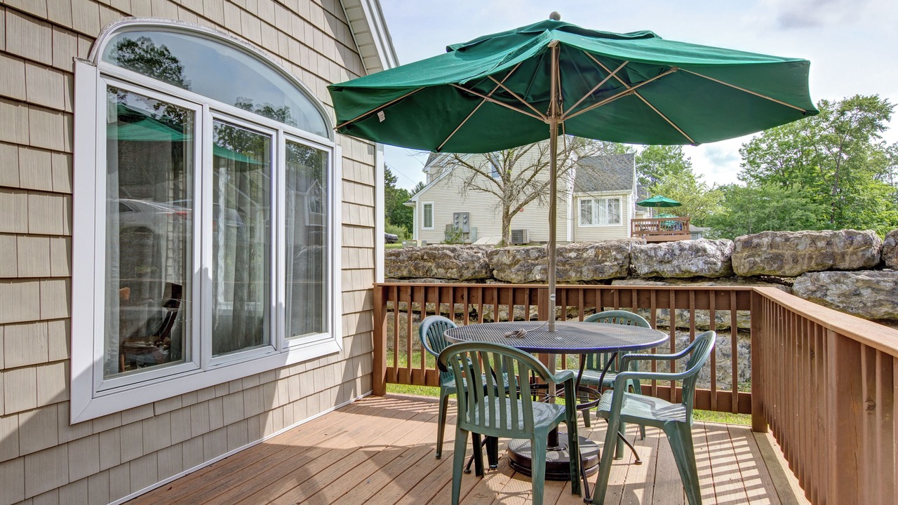 Photo of Patio Balcony in East Stroudsburg