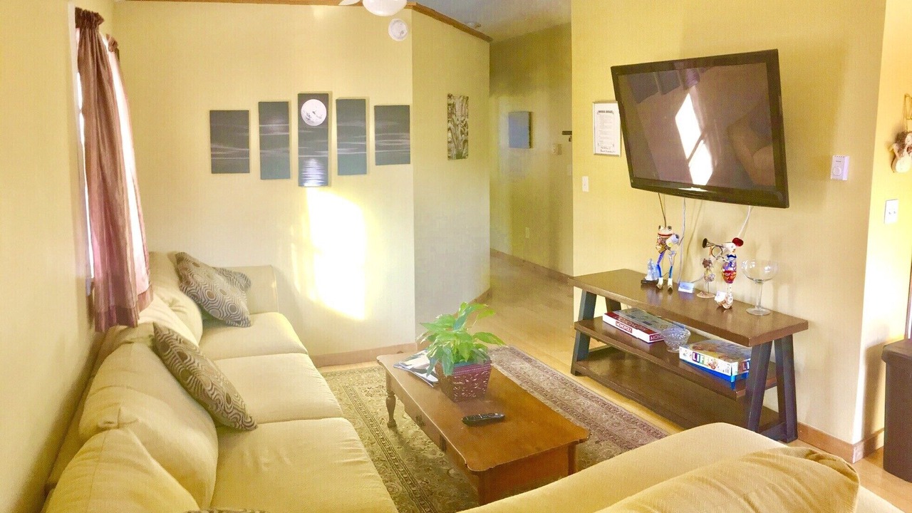 Photo of Livingroom in White Mills
