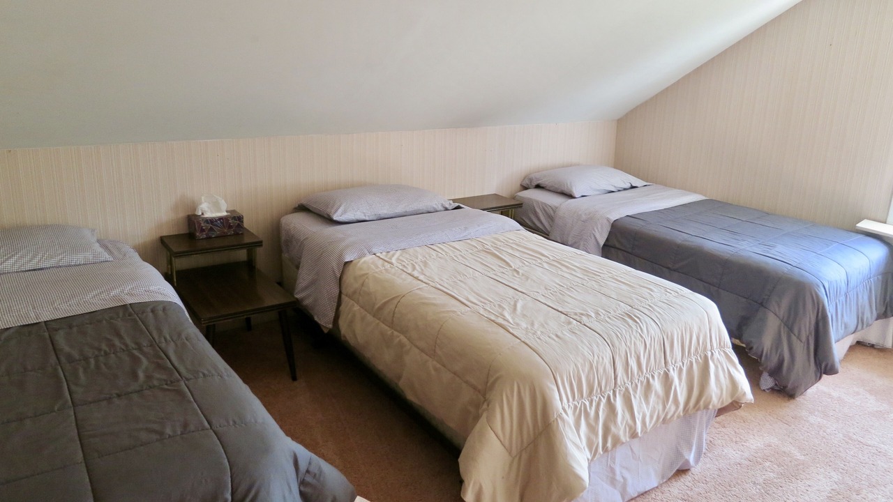 Photo of Bedroom in Nelsonville