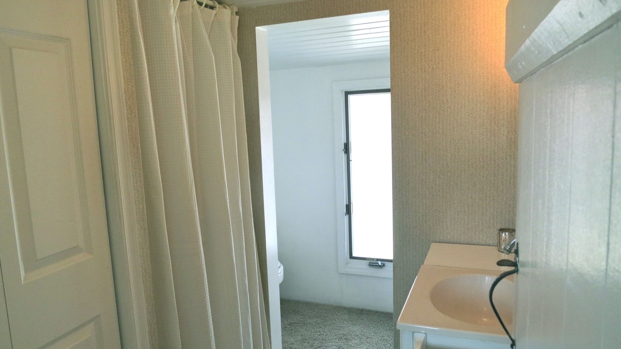 Photo of Bathroom in Nelsonville