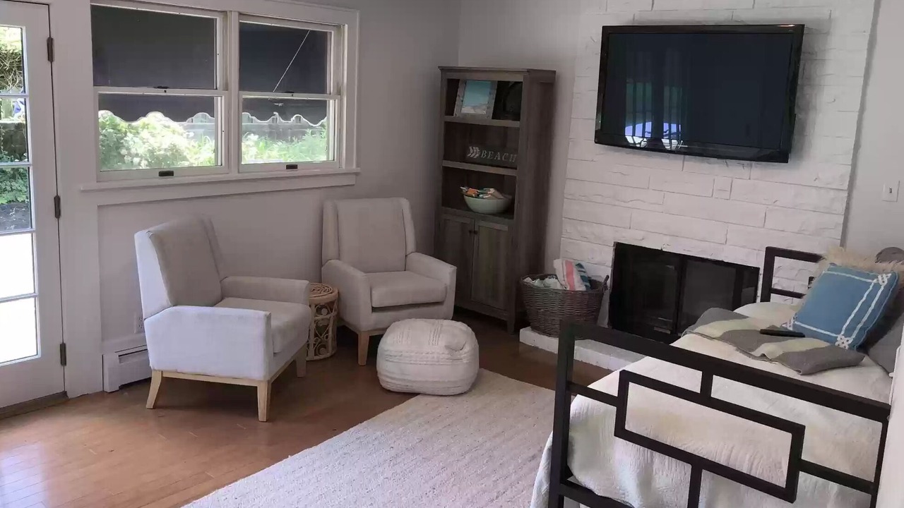 Photo of Bedroom in Spring Lake