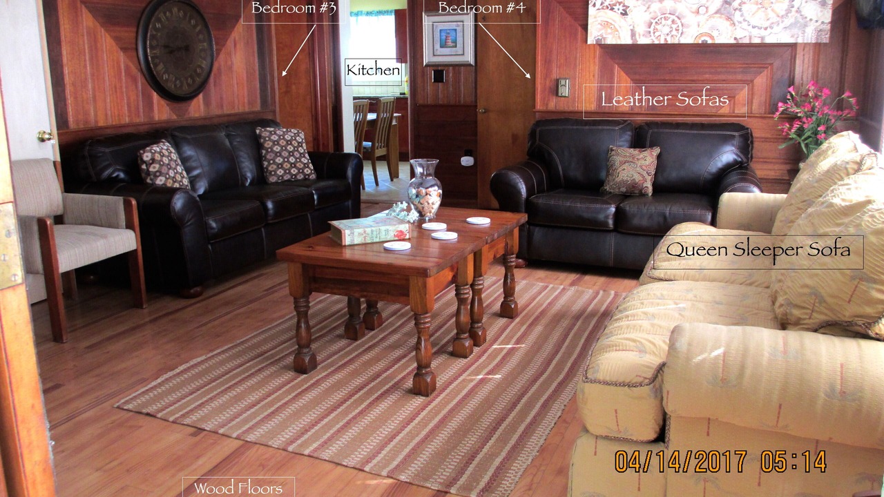 Photo of Livingroom in Ortley Beach