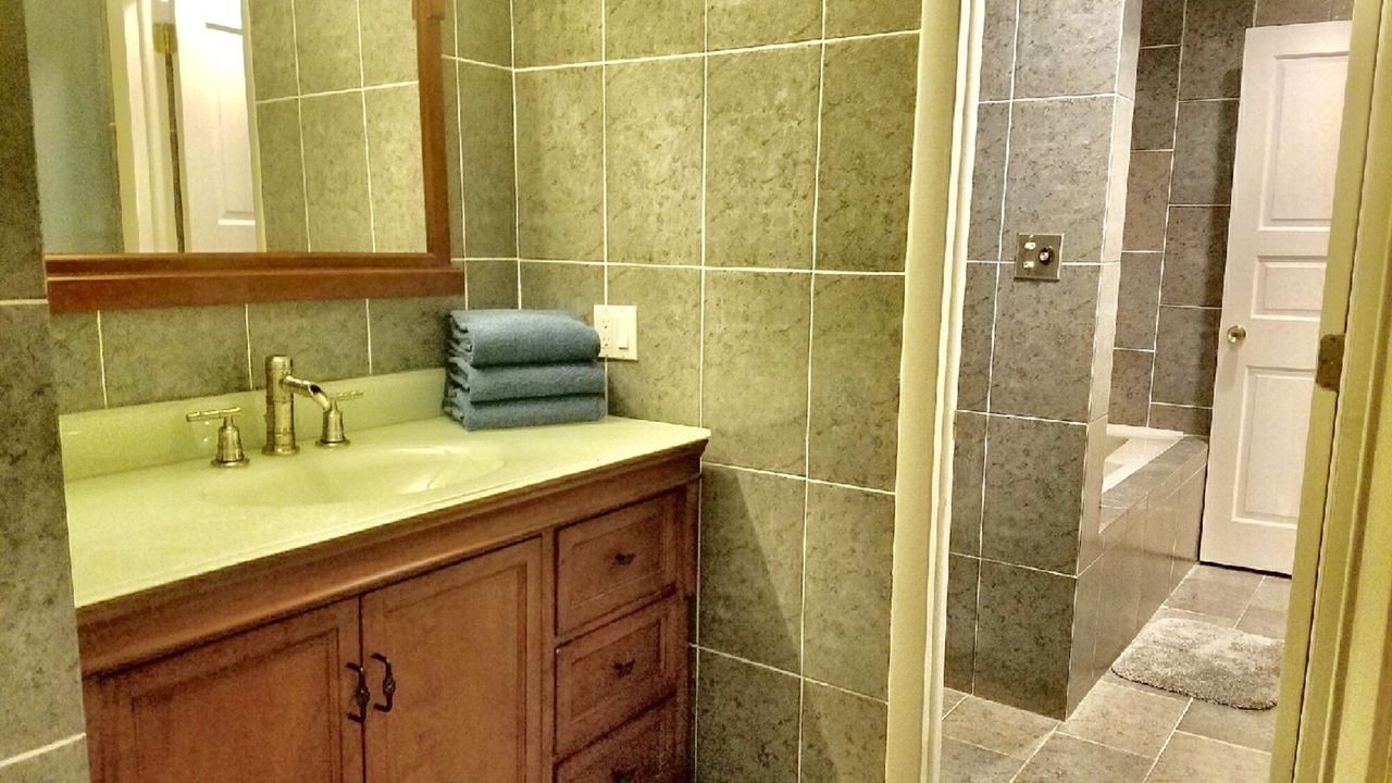 Photo of Bathroom in Cresco