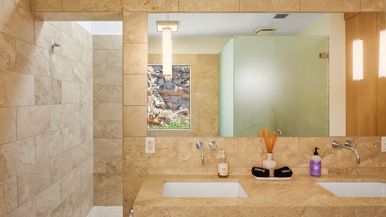 Photo of Bathroom in Paradise Hills