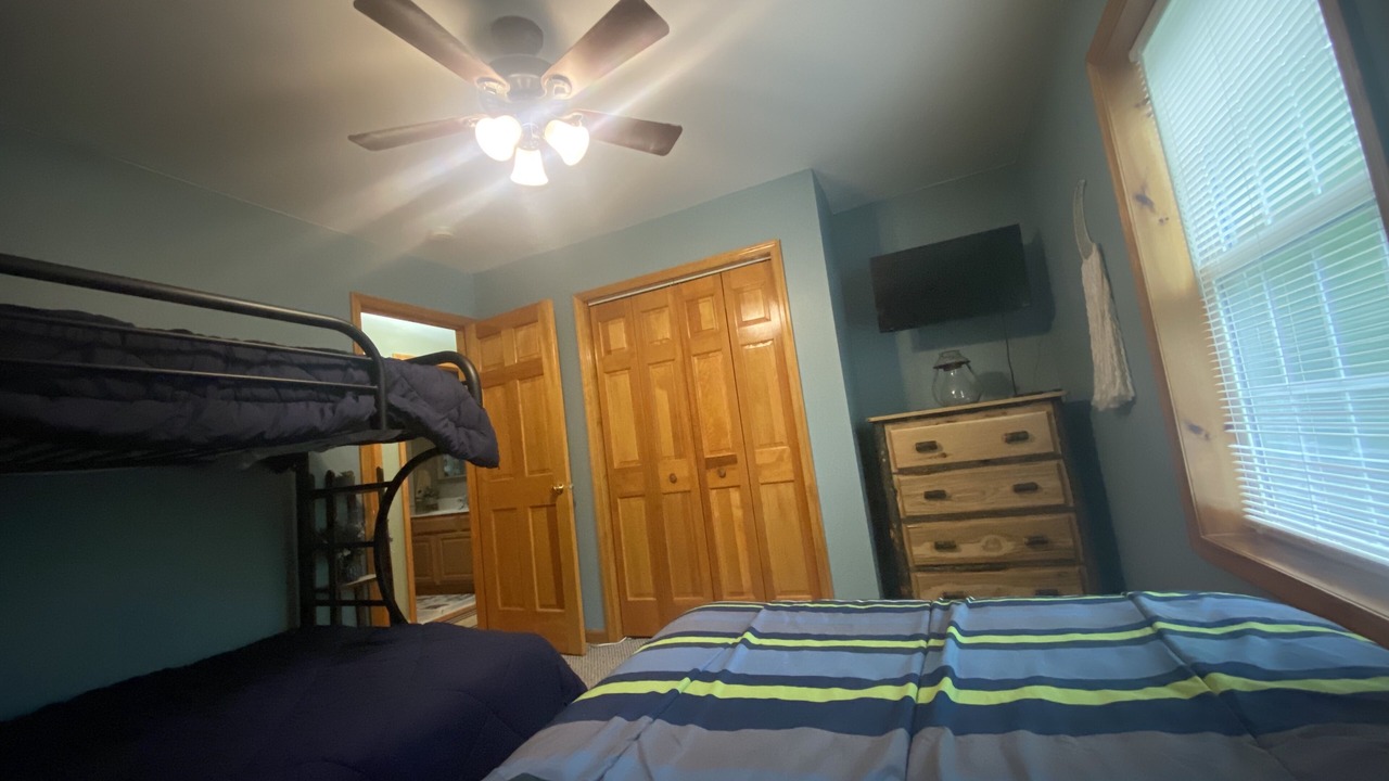 Photo of Bedroom in Albrightsville