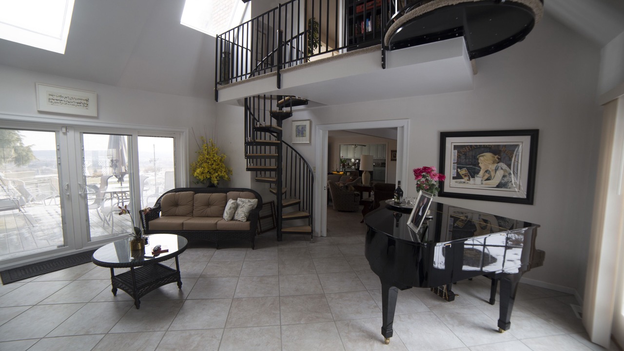 Photo of Livingroom in Kutztown