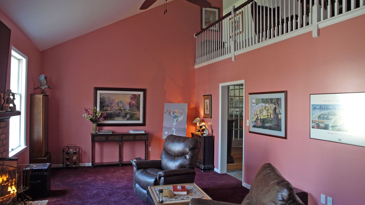 Photo of Livingroom in Kutztown