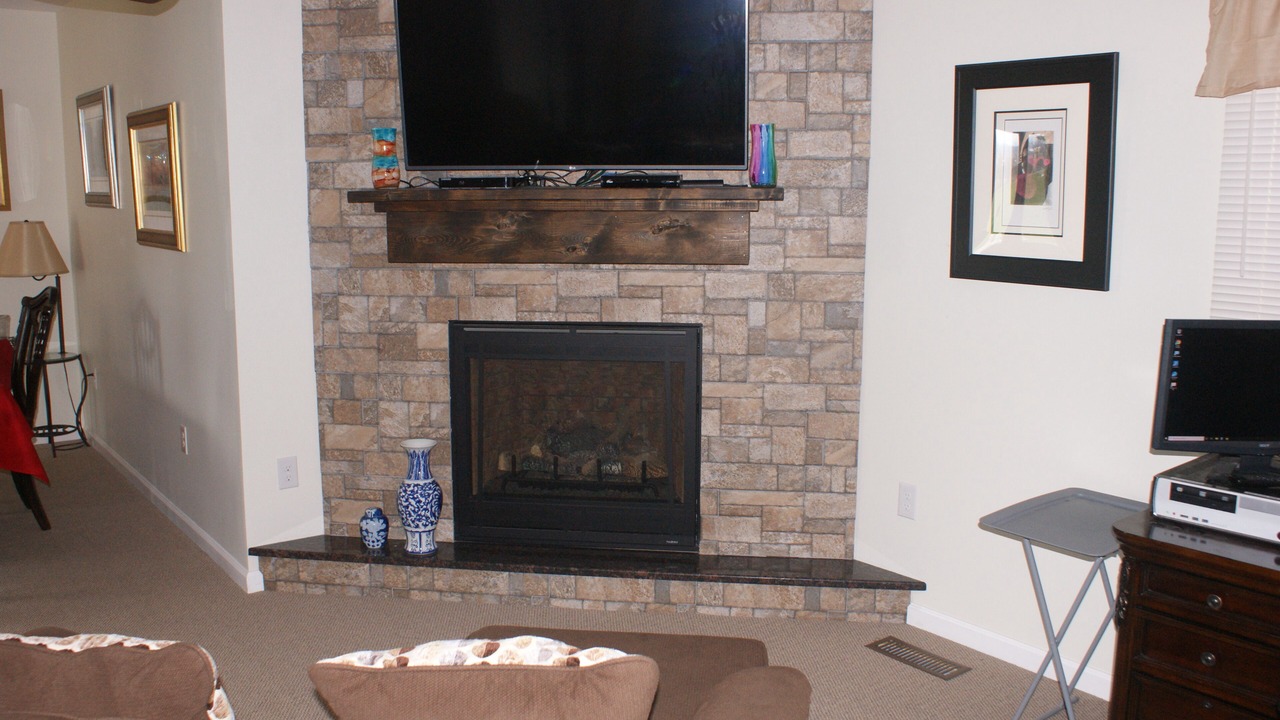 Photo of Livingroom in Kutztown