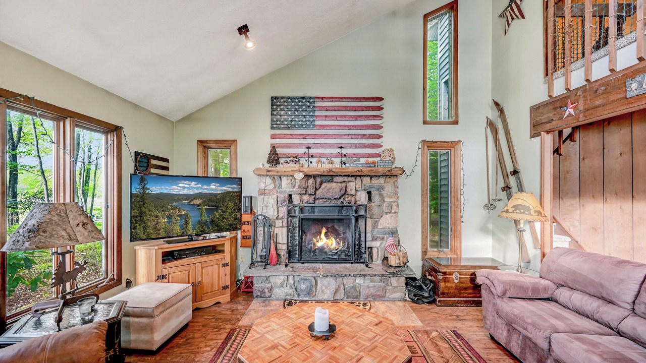 Photo of Livingroom in Gouldsboro