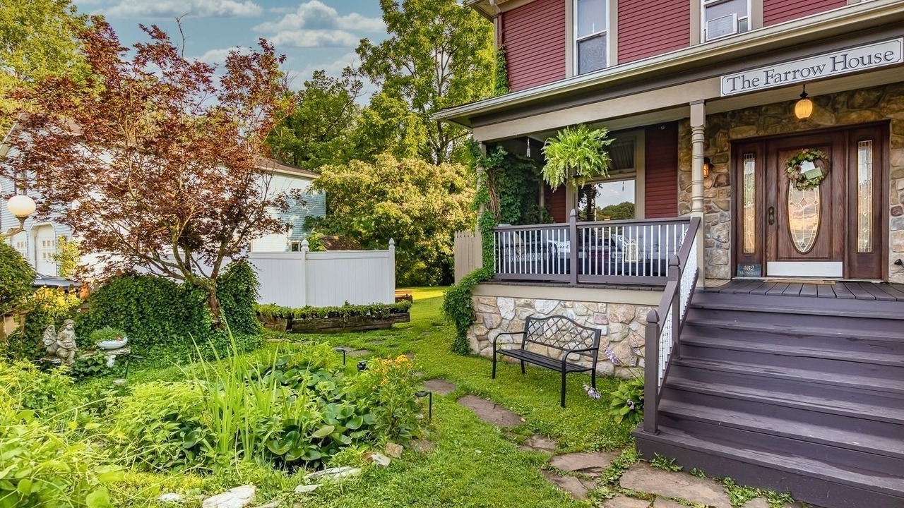 Photo of Outdoor in Nelsonville