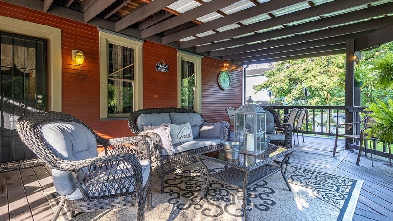 Photo of Patio Balcony in Nelsonville