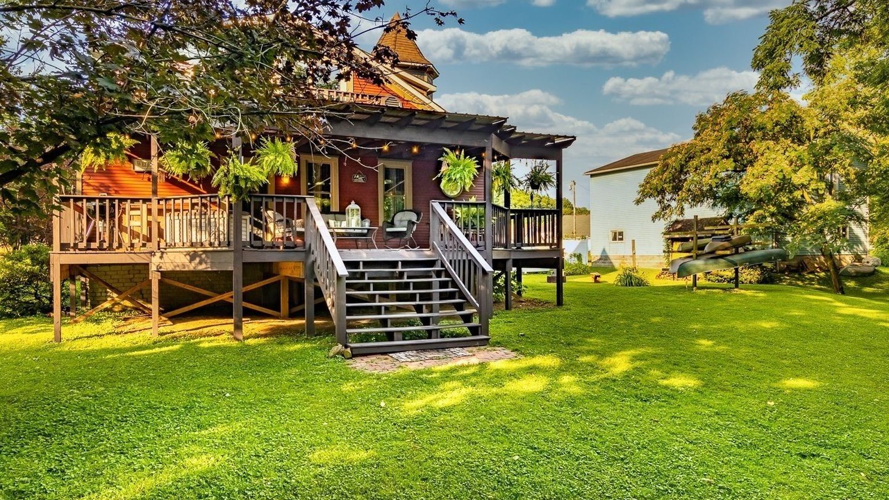 Photo of Outdoor in Nelsonville