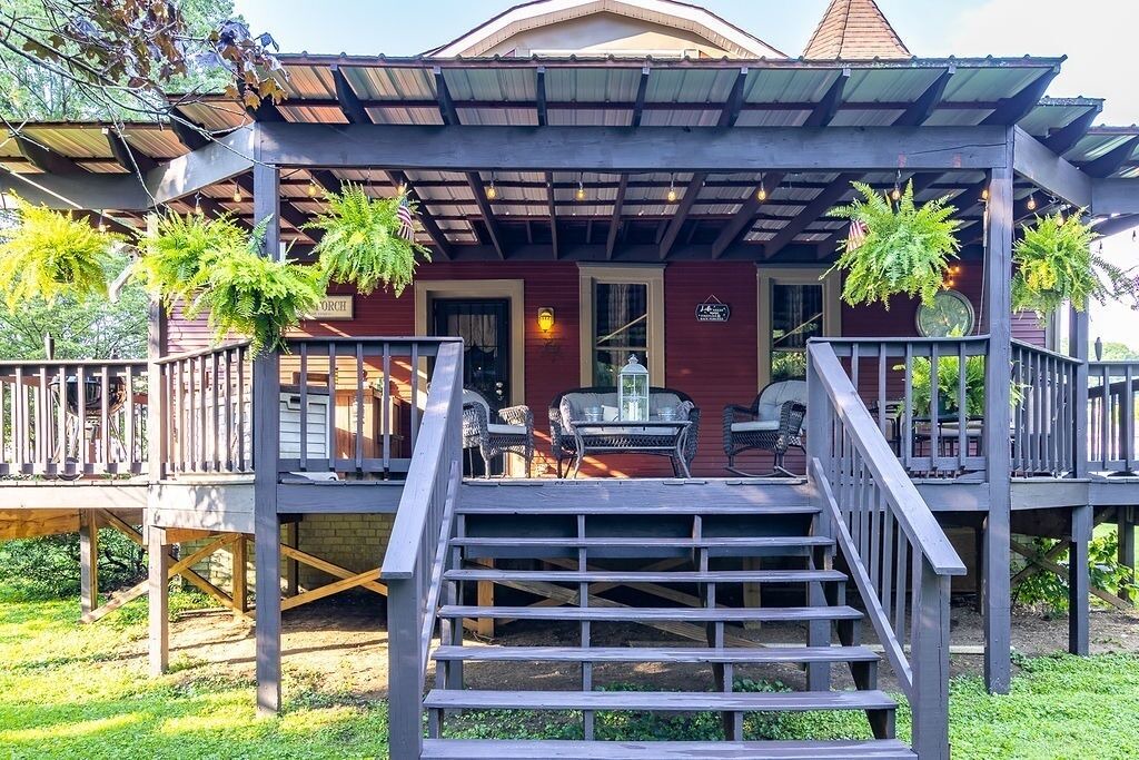 Photo of Outdoor in Nelsonville