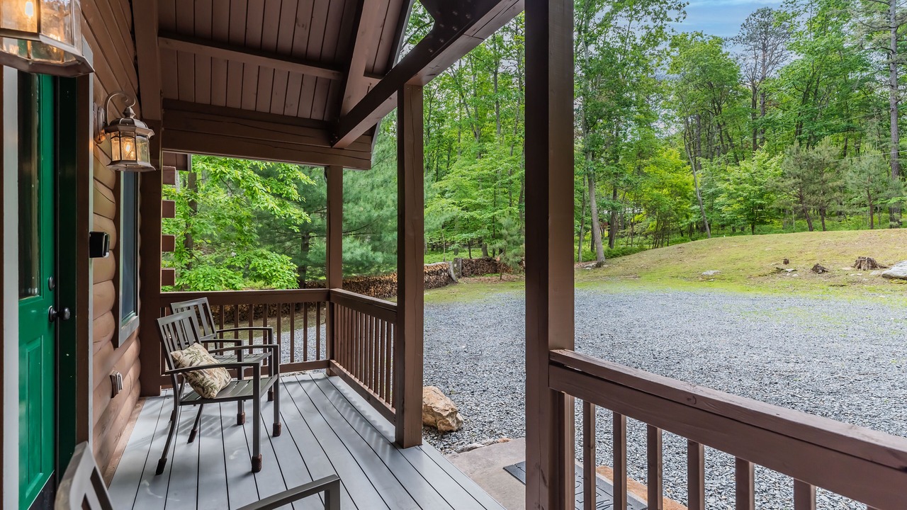 Photo of Patio Balcony in Peach Glen