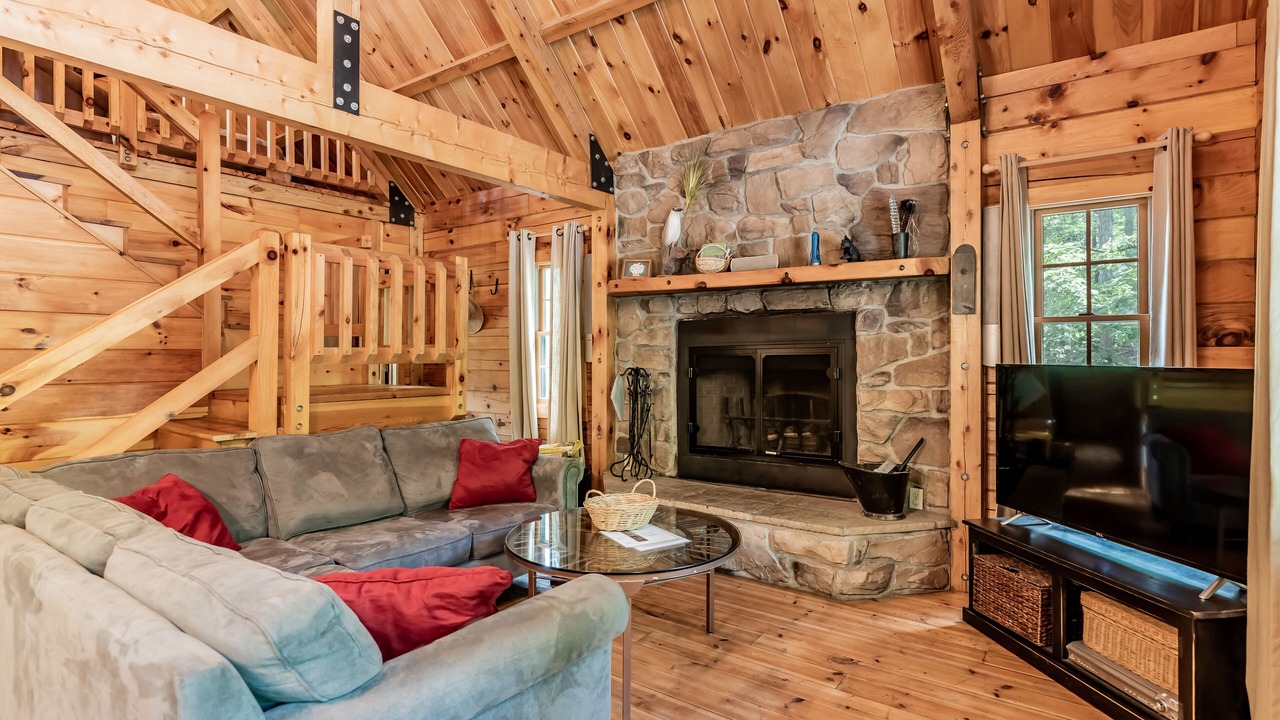 Photo of Livingroom in Peach Glen