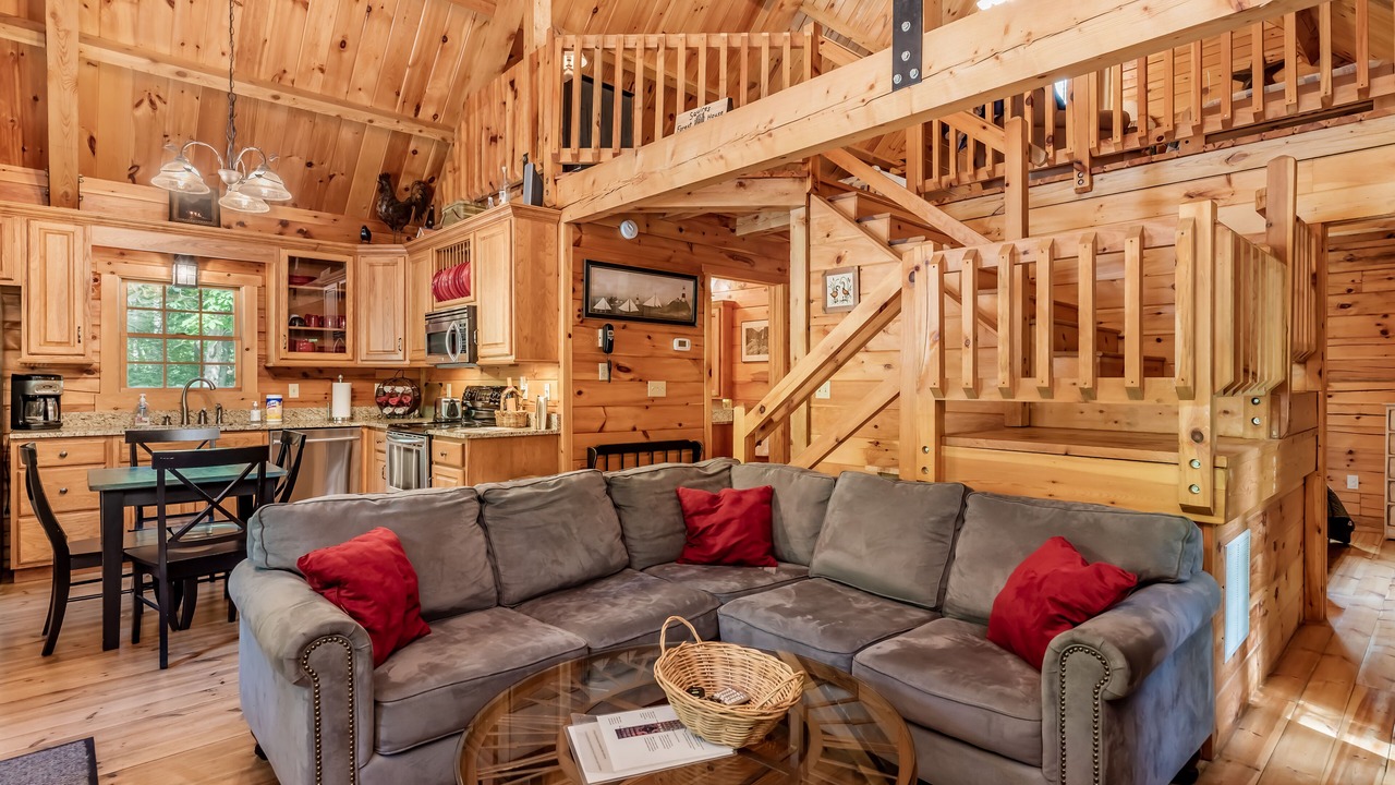 Photo of Livingroom in Peach Glen