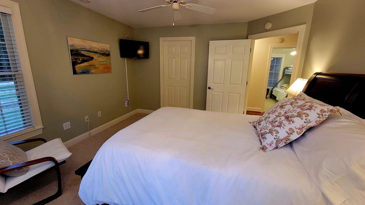 Photo of Bedroom in Milford