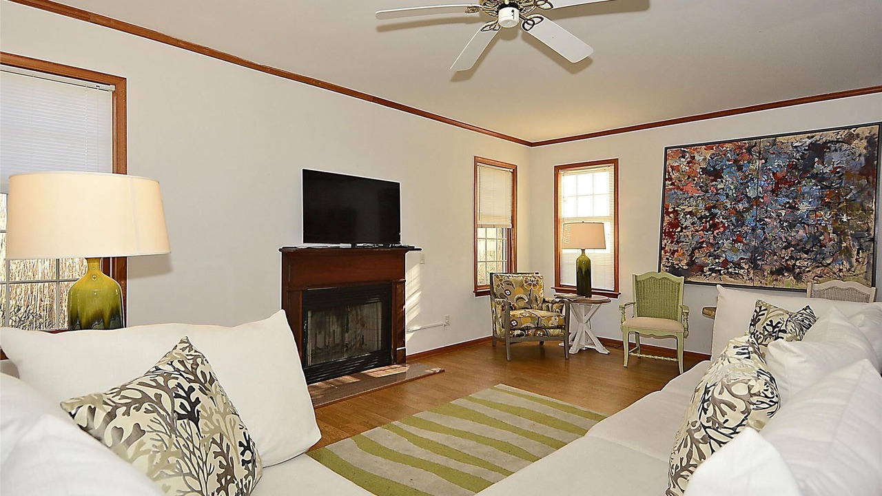 Photo of Bedroom in North Shores