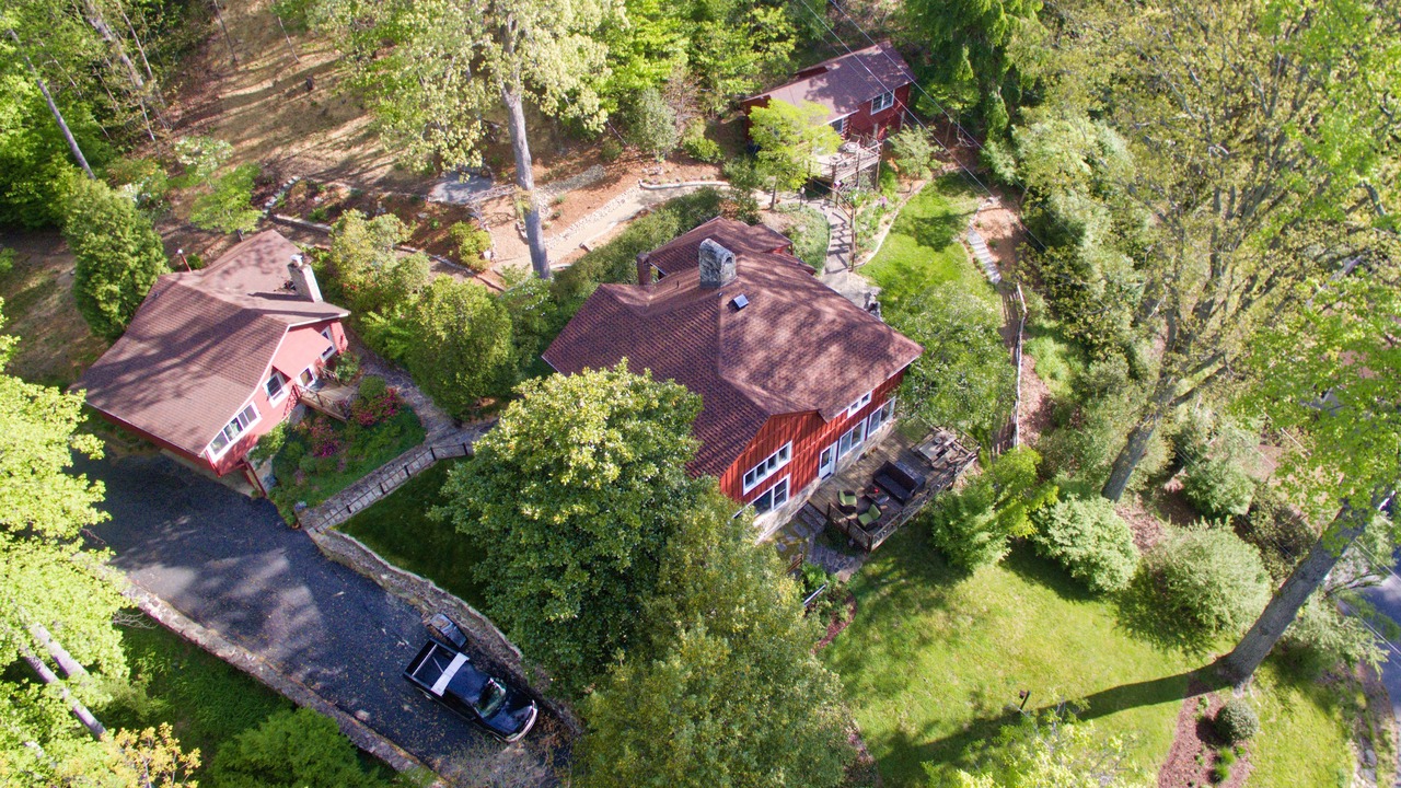 Photo of Outdoor in Laurel Park