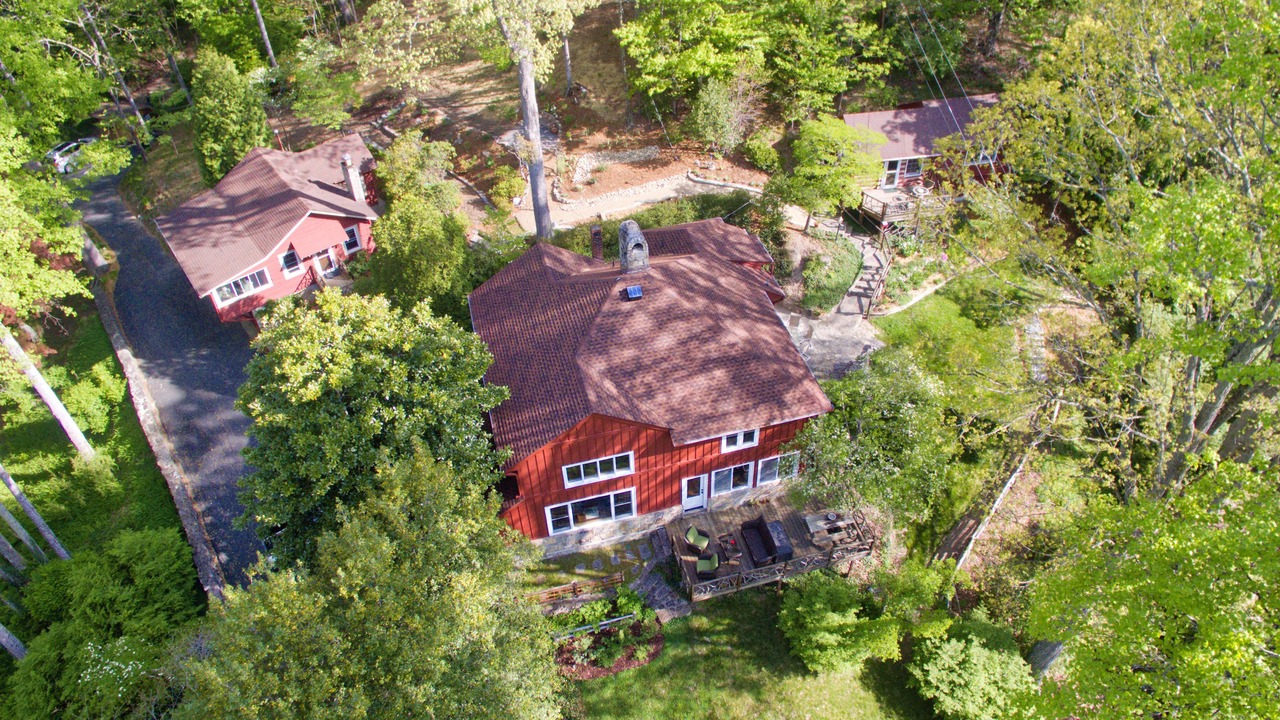Photo of Outdoor in Laurel Park