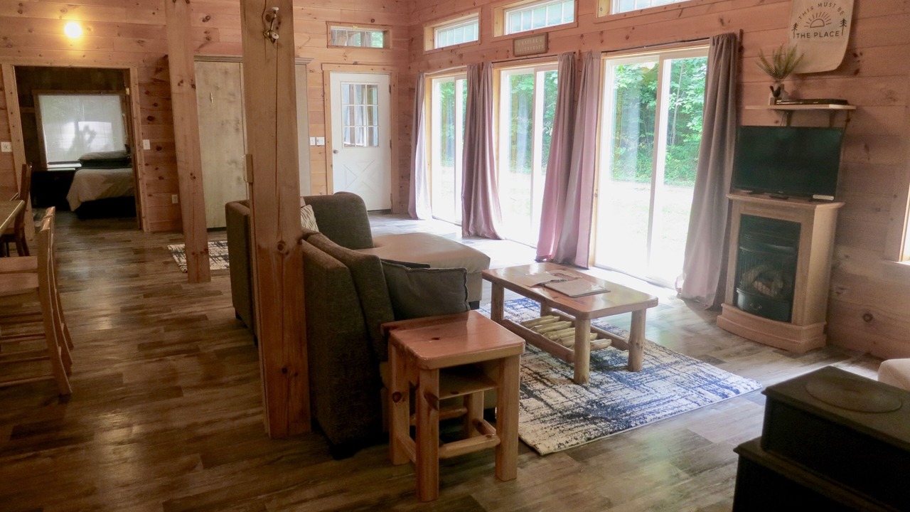 Photo of Livingroom in Nelsonville
