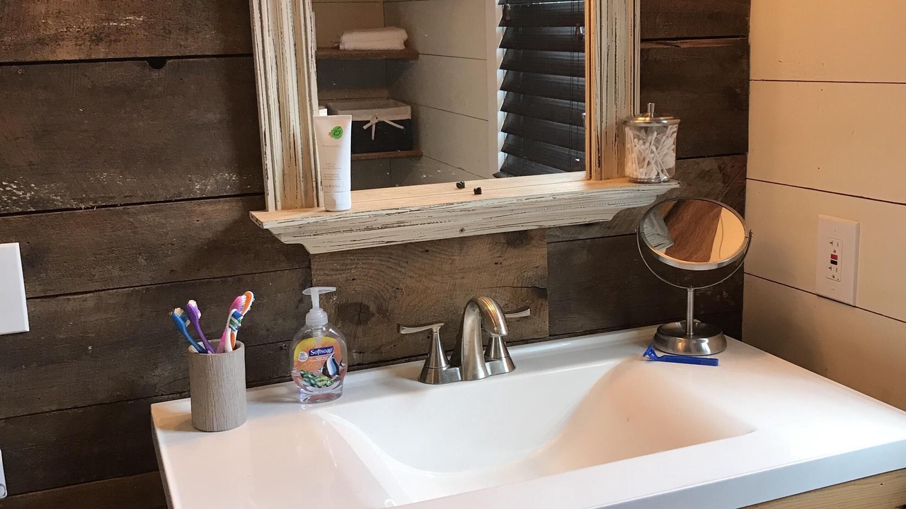 Photo of Bathroom in Mystic Island