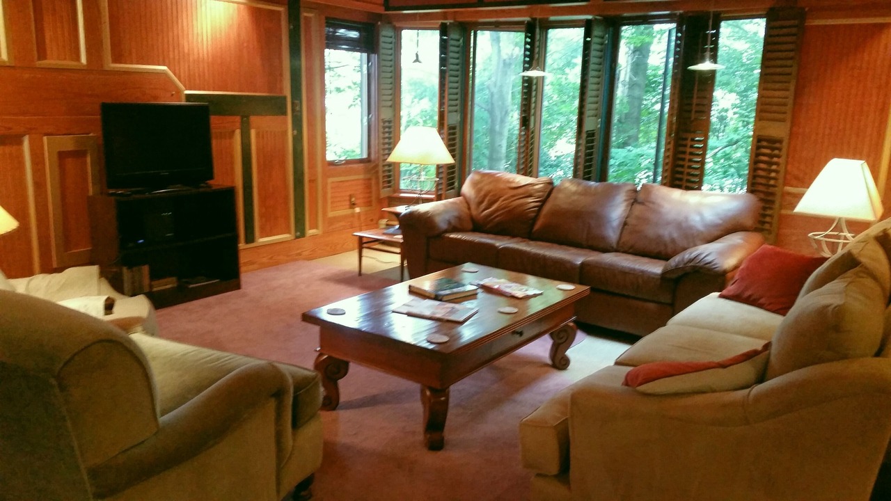 Photo of Livingroom in Allegany
