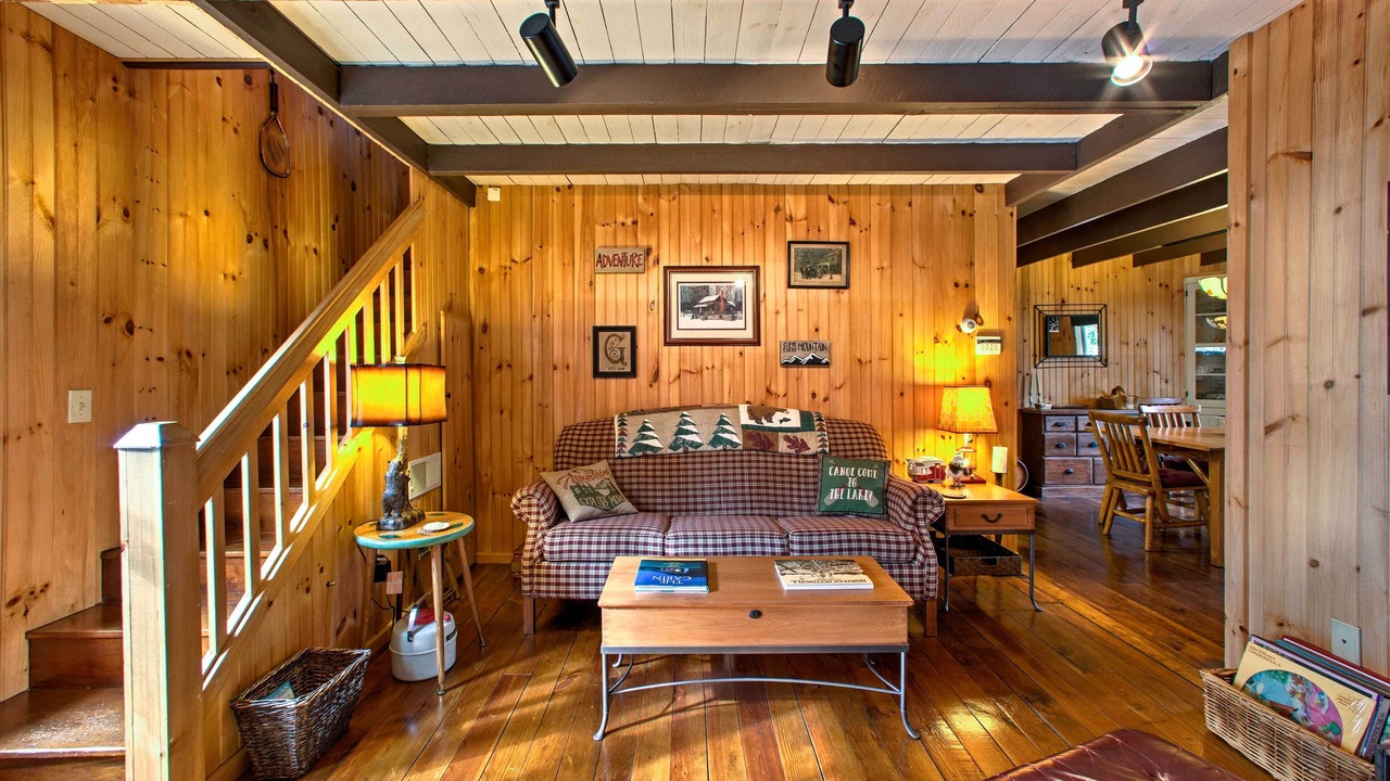 Photo of Livingroom in Mount Gretna Heights