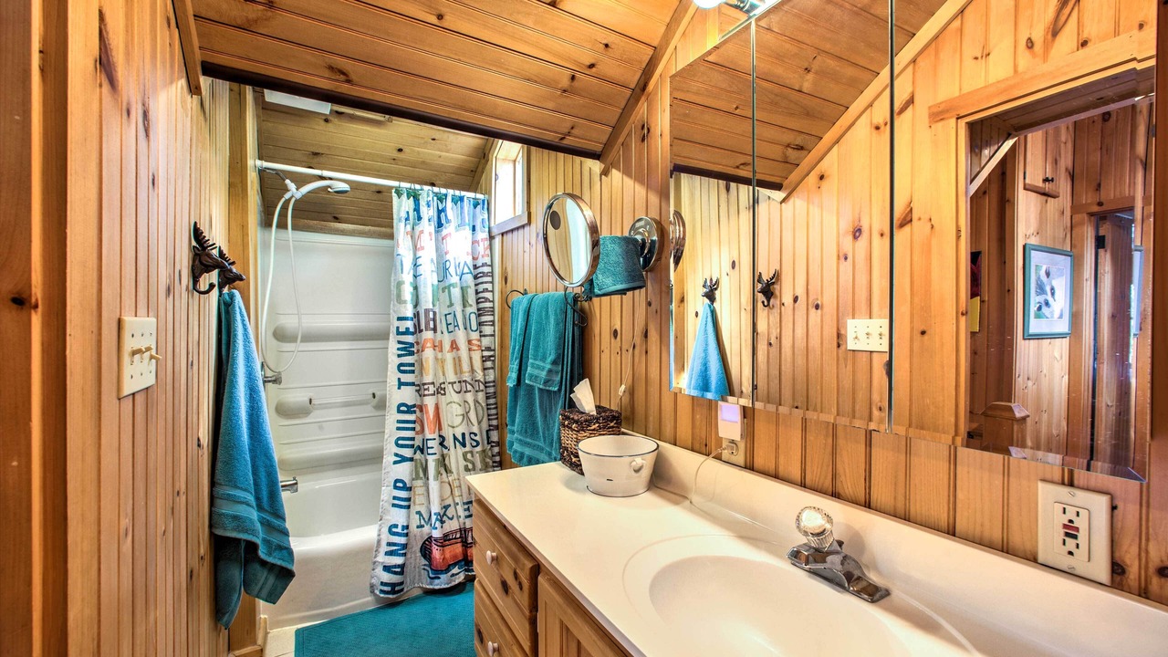 Photo of Bathroom in Mount Gretna Heights