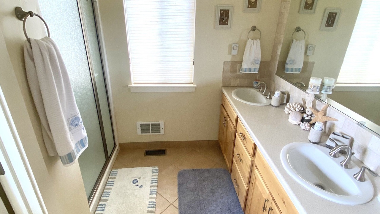 Photo of Bathroom in Fish Haven