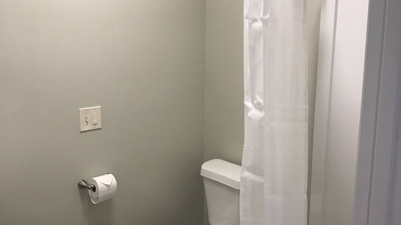 Photo of Bathroom in Chickamauga