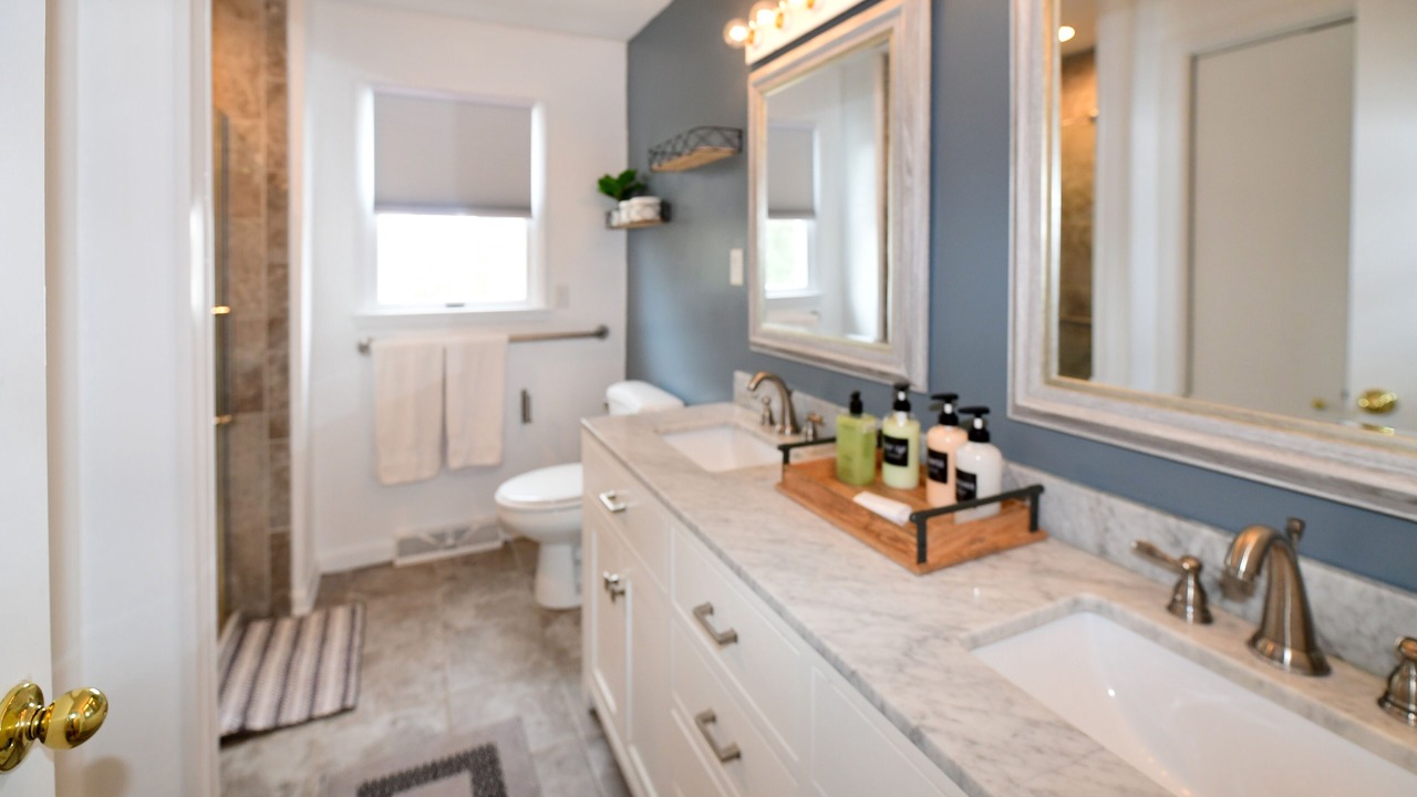 Photo of Bathroom in Point Lookout