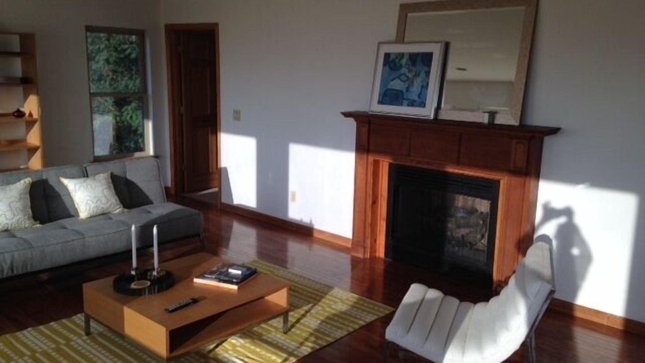 Photo of Livingroom in Chattanooga